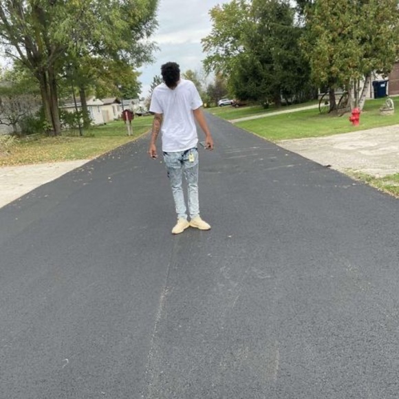 Meet your Posher, Brendon - Picture 1 of 1